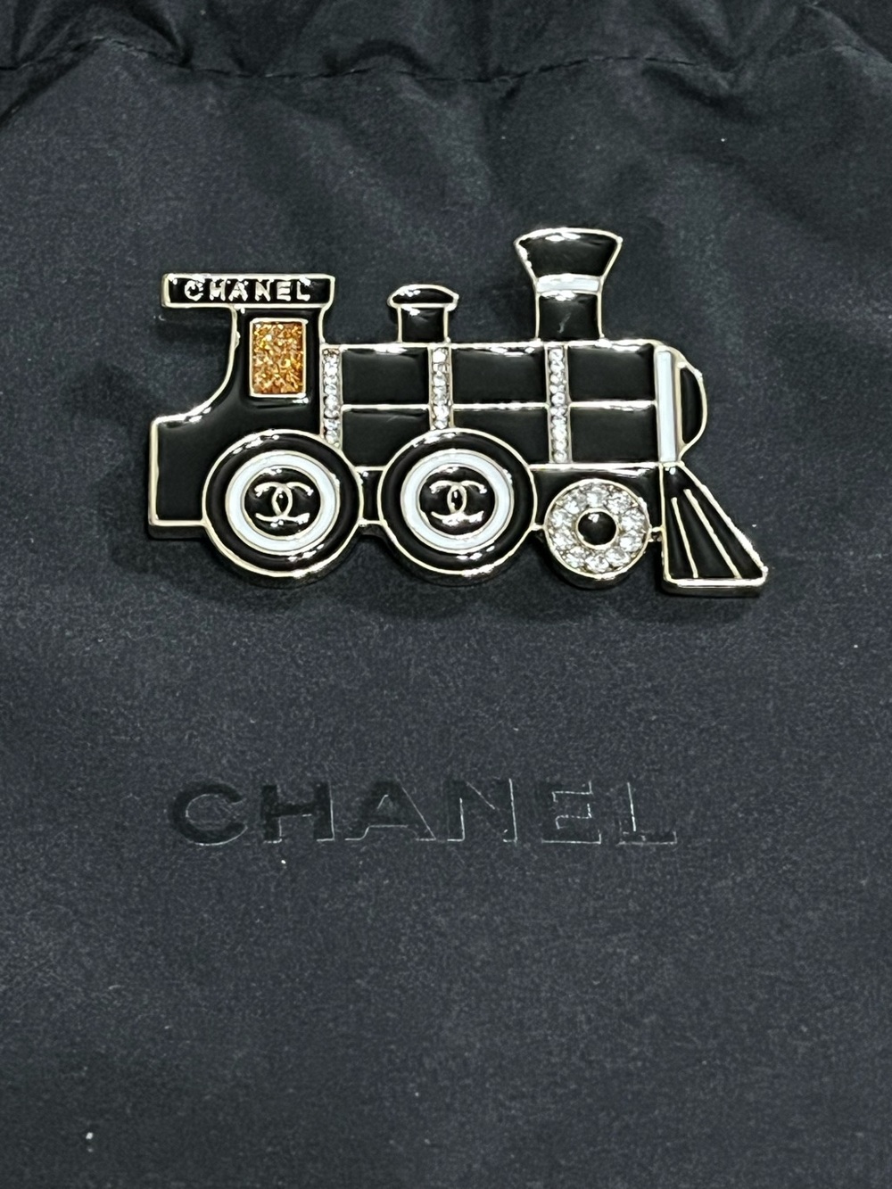 🚂 Chanel Steam Train Locomotive 🚃 Cruise Collection Choo Choo ⭐️Brooch